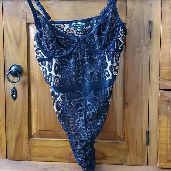 Cheetah Print Bodysuit - Picture 1 of 3
